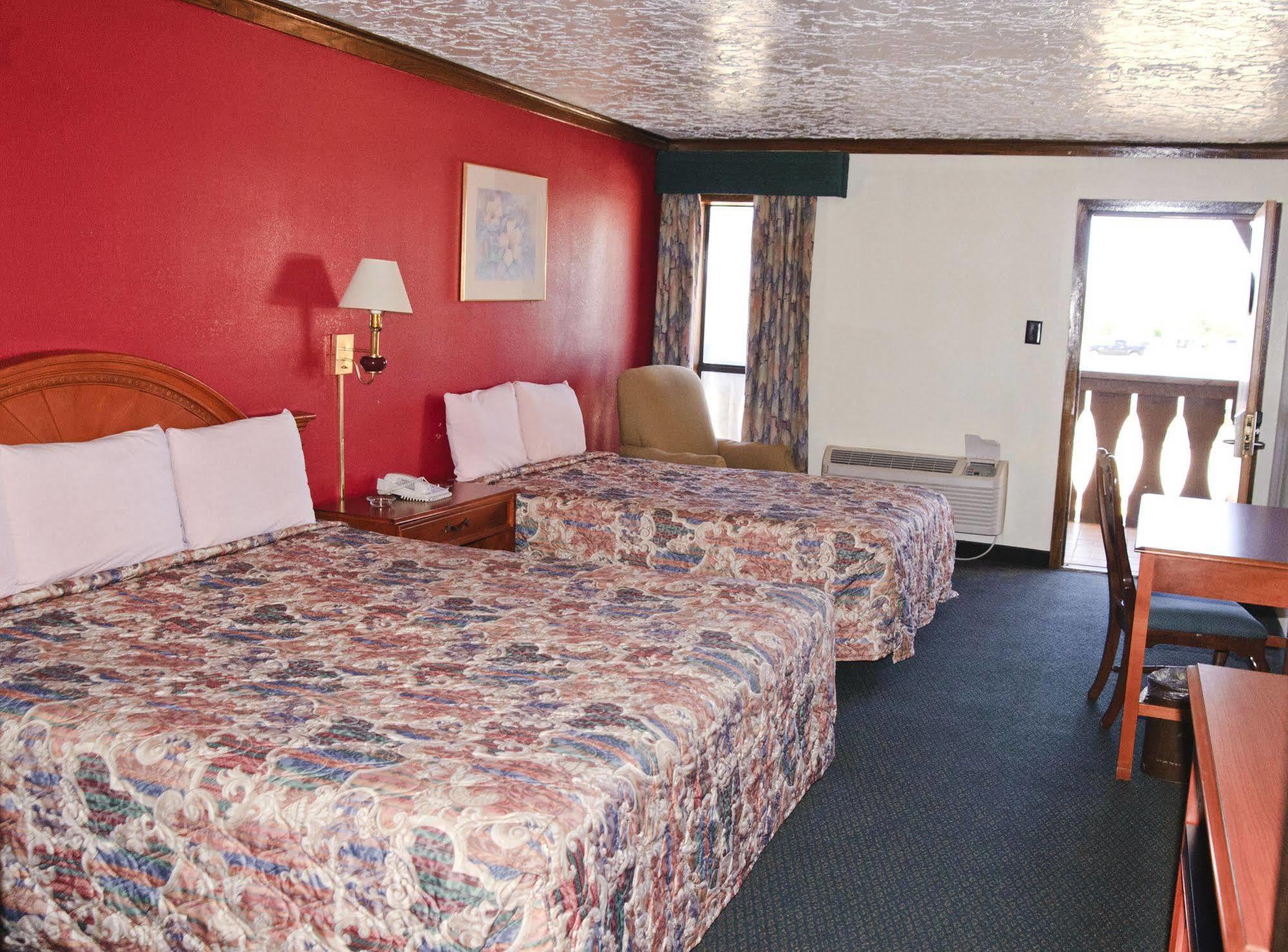 Victorian Inn & Suites Nacogdoches Esterno foto