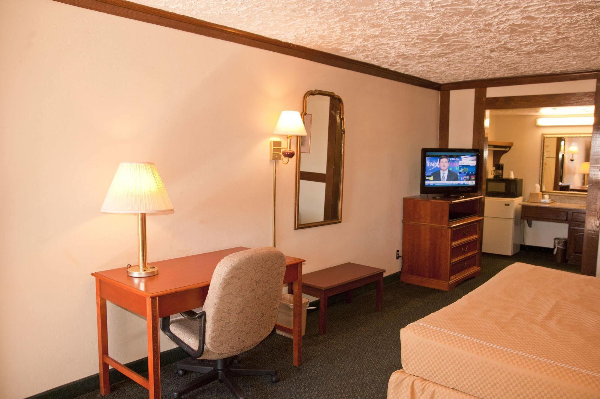 Victorian Inn & Suites Nacogdoches Esterno foto
