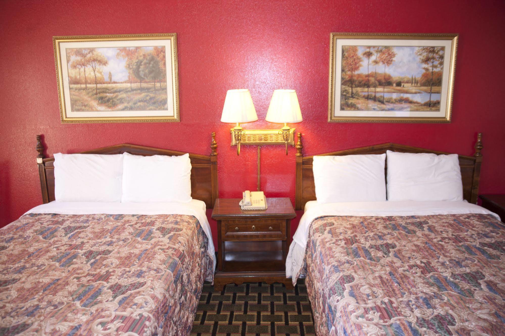 Victorian Inn & Suites Nacogdoches Esterno foto