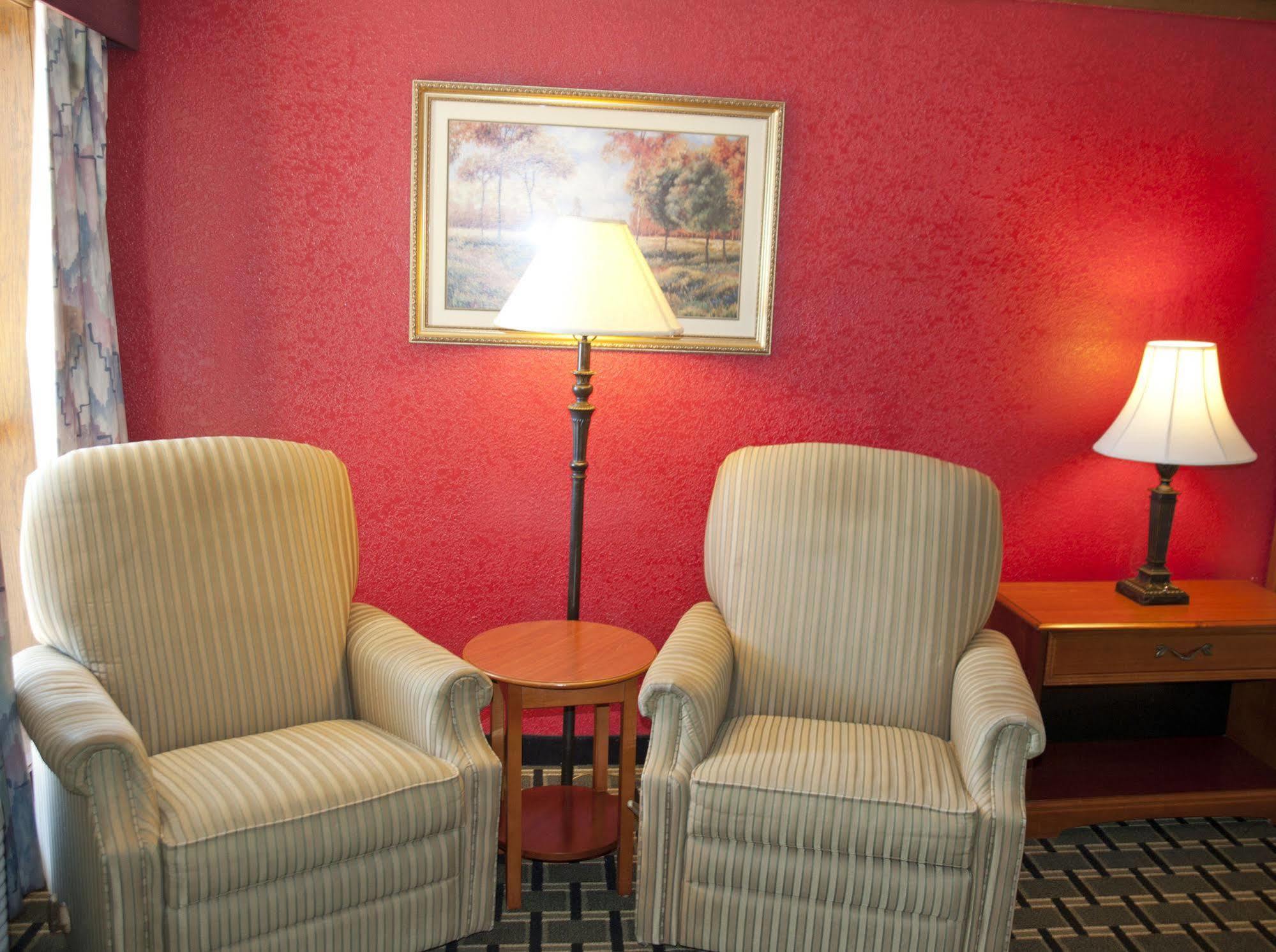 Victorian Inn & Suites Nacogdoches Esterno foto