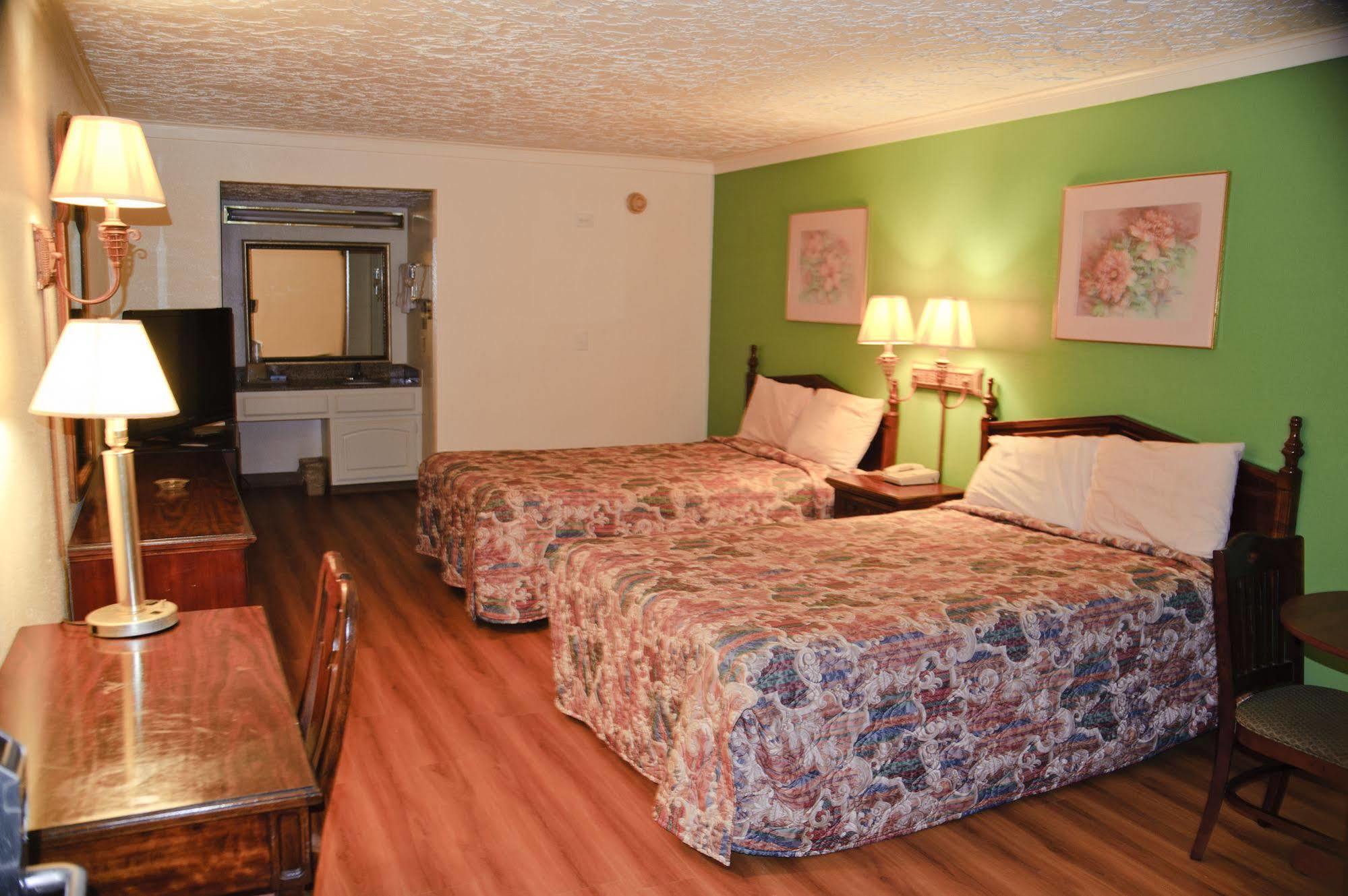 Victorian Inn & Suites Nacogdoches Esterno foto